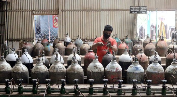 After India's brutal coronavirus wave, two-thirds of population has been exposed to SARS-CoV2