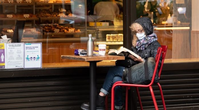 7 tips for staying safe as COVID-19 cases rise and colder weather heightens the risk