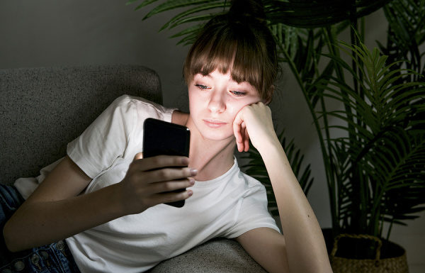 How To Discipline Teenagers: 11 Logical Consequences for Teens