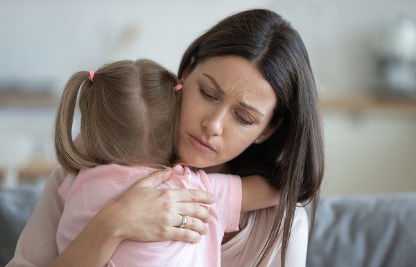 How to Be a Calm Parent: 7 Positive Parenting Techniques to Try